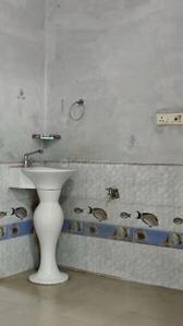 Bathroom Image of 1200 Sq.ft 2 BHK Builder Floor for rent in Sudama Nagar Indore for Rs. 16000