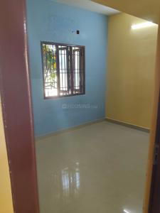Bedroom Image of 800 Sq.ft 2 BHK Independent House for rent in Thandalam Chennai for Rs. 18000