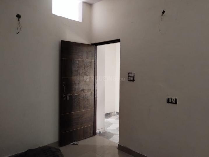 Ashoka main sector 35 Bedroom 1