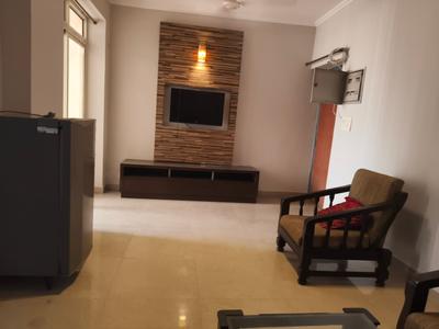 Living Room Image of 1052 Sq.ft 2 BHK Apartment / Flat for rent in Supertech Ecociti, Sector 137 Noida for Rs. 35000