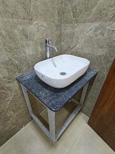 Bathroom Image of 1800 Sq.ft 3 BHK Apartment / Flat for rent in Manish Nagar Nagpur for Rs. 25000