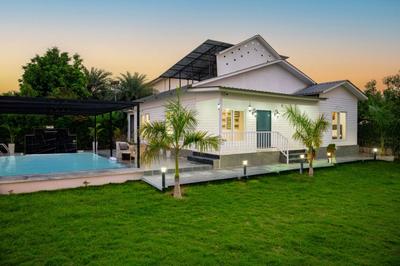 Image of 927 Sq.ft 4 BHK Farm House for sale in Dkrrish Green Beauty Farms, Sector 135, Noida for Rs. 16000000