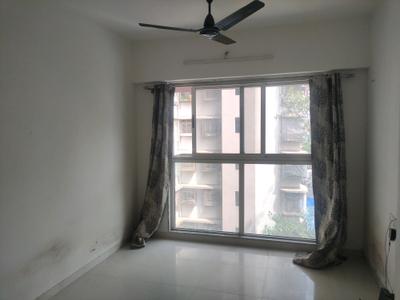 Living Room Image of 845 Sq.ft 2 BHK Apartment / Flat for rent in Ekta Lake Pleasant, Powai Mumbai for Rs. 73000