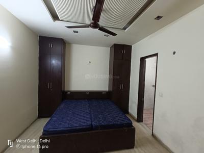 Bedroom Image of 720 Sq.ft 2 BHK Builder Floor for rent in Tagore Garden Extension New Delhi for Rs. 32000