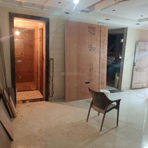 Hall Image of 1050 Sq.ft 3 BHK Apartment / Flat for sale in Shalimar Bagh New Delhi for Rs. 20000000