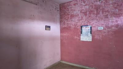 Bedroom Image of 2000 Sq.ft 7 BHK Independent House for rent in Rakabganj Agra for Rs. 50000
