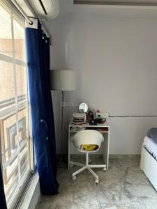Study Room Image of 550 Sq.ft 1 BHK Apartment / Flat for rent in Mohini Castle, Khar West Mumbai for Rs. 95000