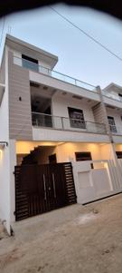 Image of 900 Sq.ft 4 BHK Villa for sale in Jhalwa, Allahabad for Rs. 7700000