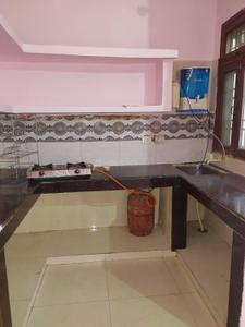 Kitchen Image of 1400 Sq.ft 1 BHK Builder Floor for rent in Gomti Nagar Lucknow for Rs. 13500