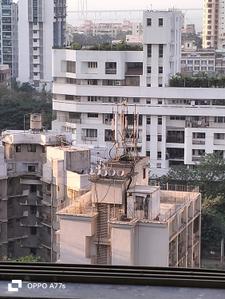Balcony Image of 560 Sq.ft 1 BHK Apartment / Flat for sale in Shanti Tower, Prabhadevi Mumbai for Rs. 17500000