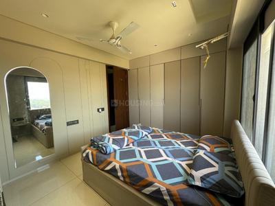 Bedroom Image of 803 Sq.ft 2 BHK Apartment / Flat for rent in Royal Living, Vaishno Devi Circle Ahmedabad for Rs. 24500