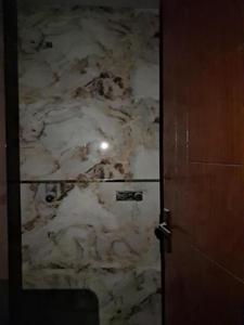 Common Bathroom Image of 1000 Sq.ft 2 BHK Apartment / Flat for sale in Sector 72 Noida for Rs. 3800000