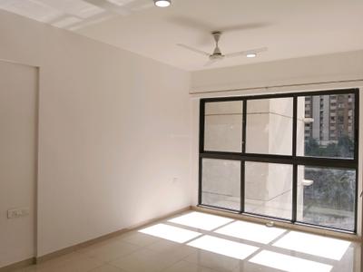 Living Room Image of 900 Sq.ft 2 BHK Apartment / Flat for rent in Lodha Splendora, Kasarvadavali Thane for Rs. 26094