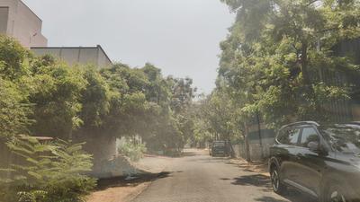 Image of 5300 Sq.ft Residential Plot / Land for sale in Neelankarai, Chennai for Rs. 82500000