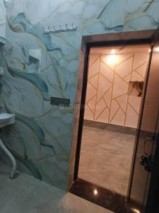 Bathroom Image of 900 Sq.ft 1 BHK Builder Floor for rent in Dehradun Residential Land, Sahastradhara Road Dehradun for Rs. 12000