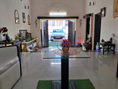 Hall Image of 5400 Sq.ft 7 BHK Independent House for rent in Arera Colony Bhopal for Rs. 200000