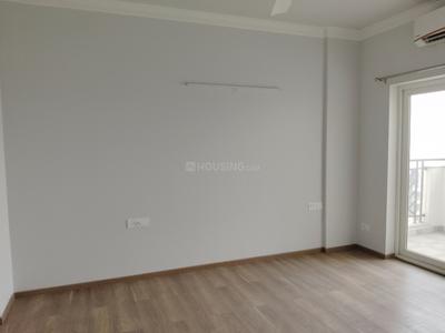 Bedroom Image of 2100 Sq.ft 3 BHK Apartment / Flat for sale in Central Park Aqua Front Towers, Sector 33 Sohna for Rs. 27000000