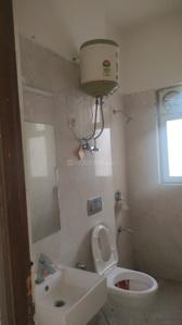 Image of 1955 Sq.ft 3 BHK Apartment / Flat for rent in Sunworld Arista, Sector 168, Noida for Rs. 42000