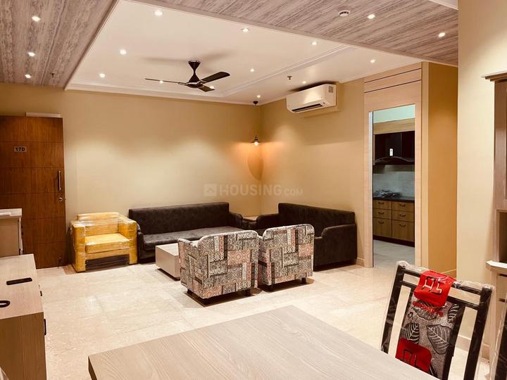 Merlin 5th Avenue Main Image 1