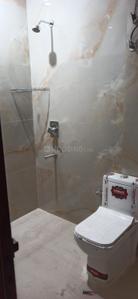 Bathroom Image of 1250 Sq.ft 2 BHK Builder Floor for rent in Sector 21 Gurgaon for Rs. 45000