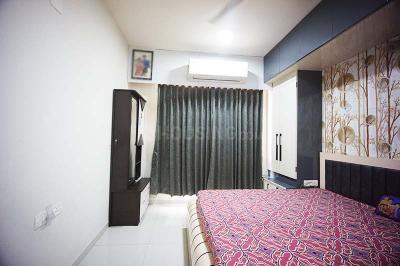 Bedroom Image of 1520 Sq.ft 3 BHK Apartment / Flat for sale in Aaryan Heights, Shilaj Ahmedabad for Rs. 9100000