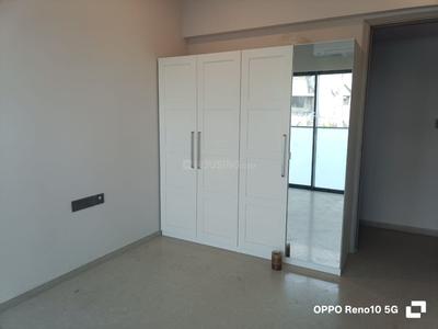 Bedroom Image of 950 Sq.ft 2 BHK Apartment / Flat for rent in Rustomjee Paramount, Santacruz West Mumbai for Rs. 235000