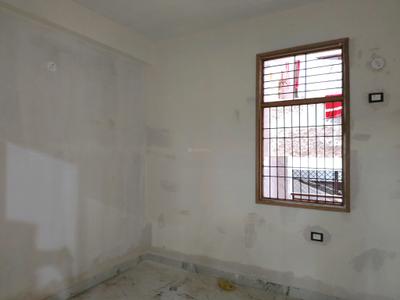 Bedroom Image of 750 Sq.ft 2 BHK Builder Floor for sale in DLF Ankur Vihar Ghaziabad for Rs. 2250403