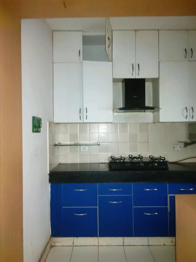 Paras Seasons Main Image 1