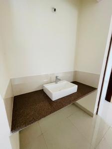 Bathroom Image of 1600 Sq.ft 3 BHK Apartment / Flat for rent in Dattavadi Pune for Rs. 60000