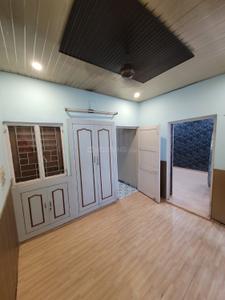 Bedroom Image of 900 Sq.ft 2 BHK Apartment / Flat for sale in Sector 4 Rohini New Delhi for Rs. 10000000