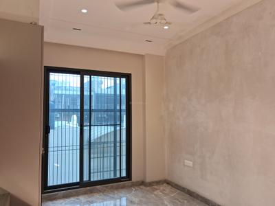 Bedroom Image of 1350 Sq.ft 3 BHK Builder Floor for sale in Paschim Vihar New Delhi for Rs. 27500000