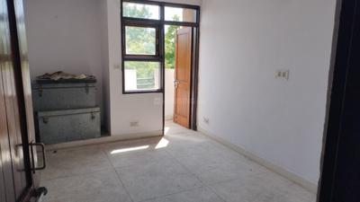 Bedroom Image of 1800 Sq.ft 3.5 BHK Apartment / Flat for sale in CGHS Sahara Apartment, Sector 6 Dwarka New Delhi for Rs. 28500000