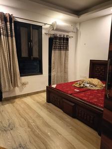 Bedroom Image of 1800 Sq.ft 2.5 BHK Builder Floor for rent in Sector 27 Gurgaon for Rs. 60000