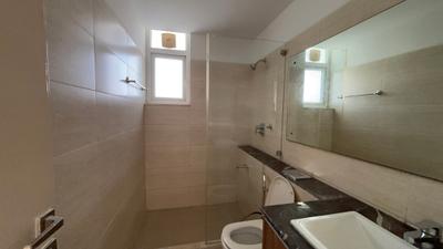 Image of 1818 Sq.ft 3 BHK Apartment / Flat for sale in DLF The Primus, Sector 82A, Gurgaon for Rs. 30700000
