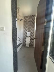 Bathroom Image of 1600 Sq.ft 4 BHK Apartment / Flat for rent in Pimple Gurav Pune for Rs. 50000