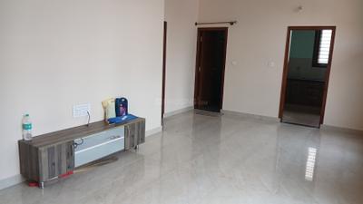 Living Room Image of 850 Sq.ft 1 BHK Apartment / Flat for rent in Banaswadi Bengaluru for Rs. 25000