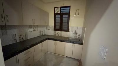 Kitchen Image of 650 Sq.ft 1 BHK Builder Floor for rent in Palam Vihar Extension Gurgaon for Rs. 15000