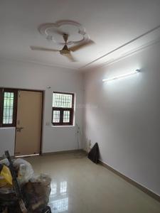 Hall Image of 1250 Sq.ft 3 BHK Apartment / Flat for rent in Sahyog Apartment, Mayur Vihar Phase 1 New Delhi for Rs. 48000
