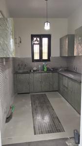 Kitchen Image of 2250 Sq.ft 3 BHK Builder Floor for sale in Sector 31 Faridabad for Rs. 15500000
