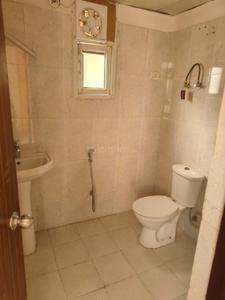 Image of 1350 Sq.ft 3 BHK Apartment / Flat for sale in Panchsheel Wellington, Crossings Republik, Ghaziabad for Rs. 10000000
