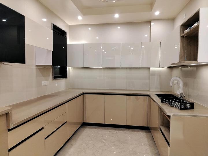 New Colony, Sector 7 Main Image 1