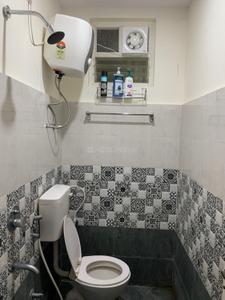 Bathroom Image of 1050 Sq.ft 2 BHK Apartment / Flat for rent in MVV &amp; MK Park, Kurmannapalem Visakhapatnam for Rs. 25000