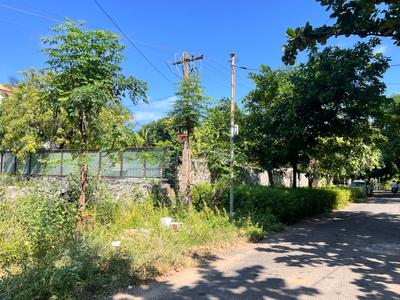 Image of 6000 Sq.ft Residential Plot / Land for sale in Panaiyur, Sholinganallur, Chennai for Rs. 100000000