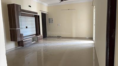 Living Room Image of 1700 Sq.ft 3 BHK Apartment / Flat for rent in Paramount Emotions, Noida Extension Greater Noida for Rs. 29000