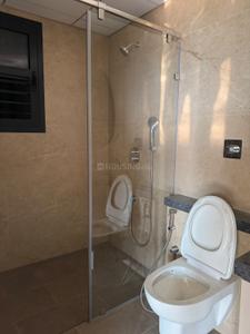 Bathroom Image of 2403 Sq.ft 4 BHK Apartment / Flat for rent in Sobha City, Sector 108 Gurgaon for Rs. 110000