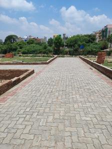 80 Gaj plot barra 8 Kdma school ke pass all cutting available road 30 feet cever line gas pipe line all cutting available  50 gaj 60 gaj 75 gaj 90 gaj 100 gaj sabhi plot available hai gated society me  Plot View 2