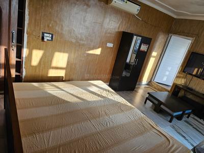 Bedroom Image of 1000 Sq.ft 1.5 BHK Apartment / Flat for rent in Jai Bharat Apartment, Sector 4 Dwarka New Delhi for Rs. 32000