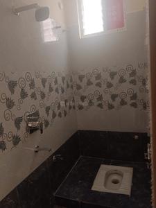 Bathroom Image of 900 Sq.ft 2 BHK Apartment / Flat for rent in Patancheru Sangareddy for Rs. 13000