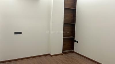 Bedroom Image of 4896 Sq.ft 4 BHK Builder Floor for sale in Model Town New Delhi for Rs. 75000000