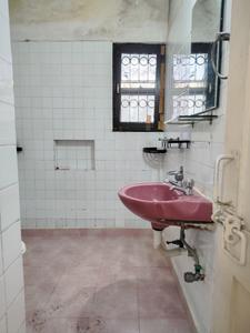 Bedroom Three Image of 2200 Sq.ft 3 BHK Apartment / Flat for rent in DDA Flats Vasant Kunj, Vasant Kunj New Delhi for Rs. 74000